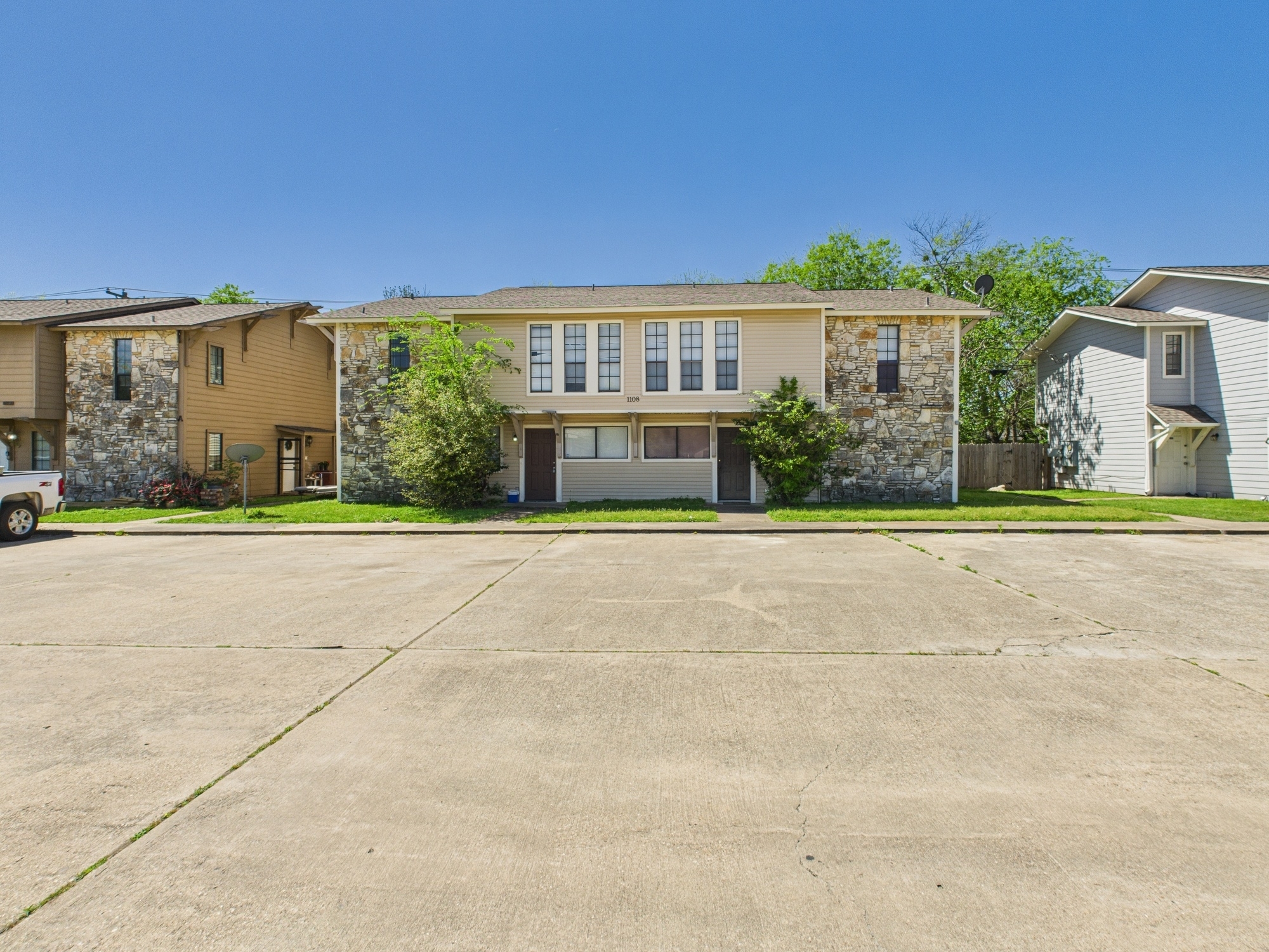 Property thumbnail image