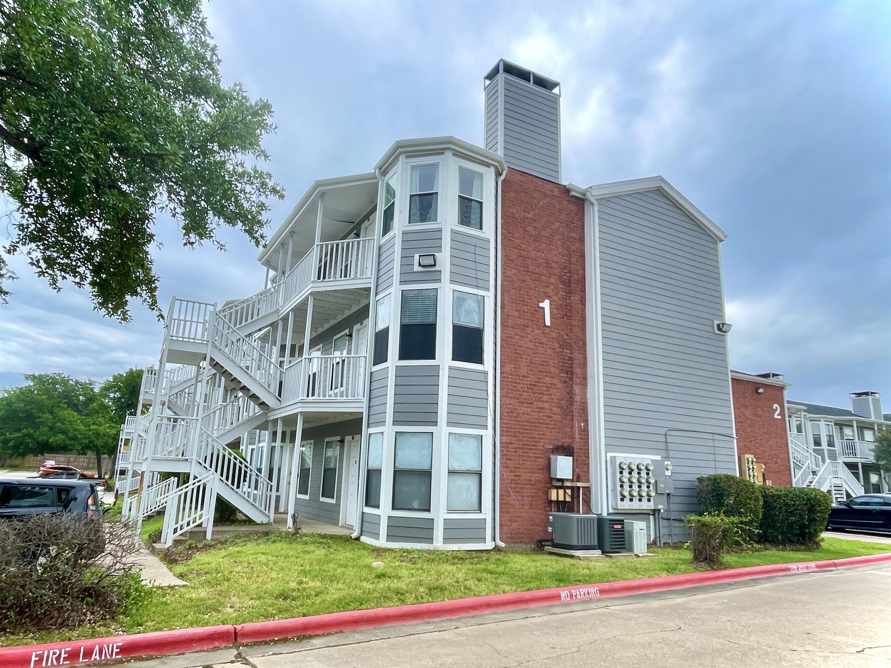 4441 Old College Road