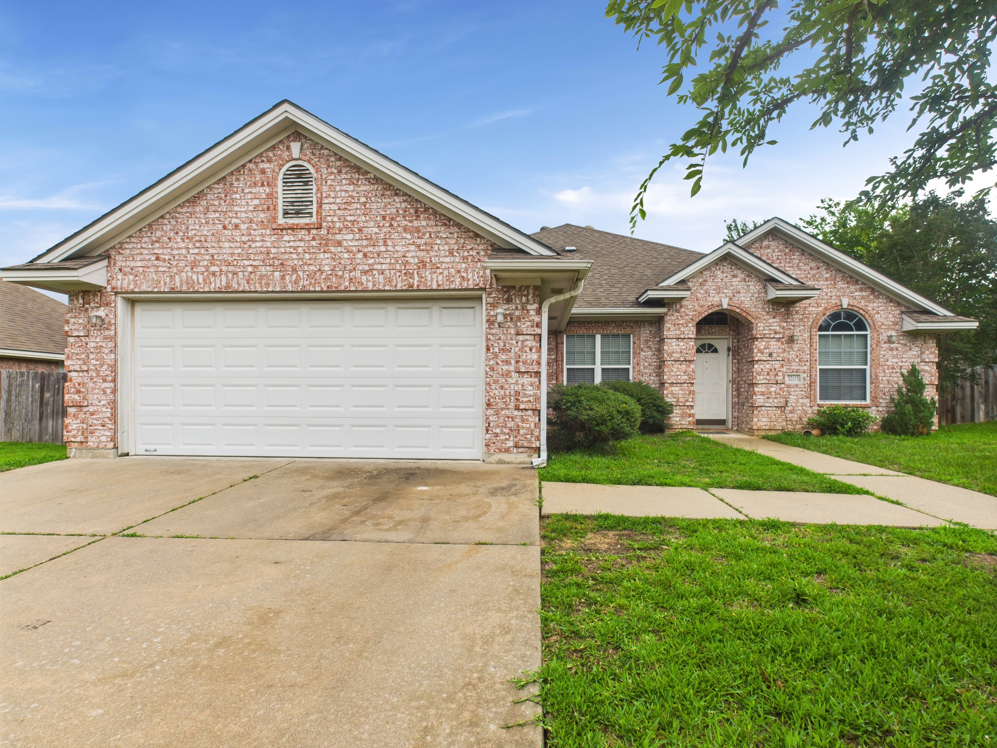 3203 Von Trapp Lane