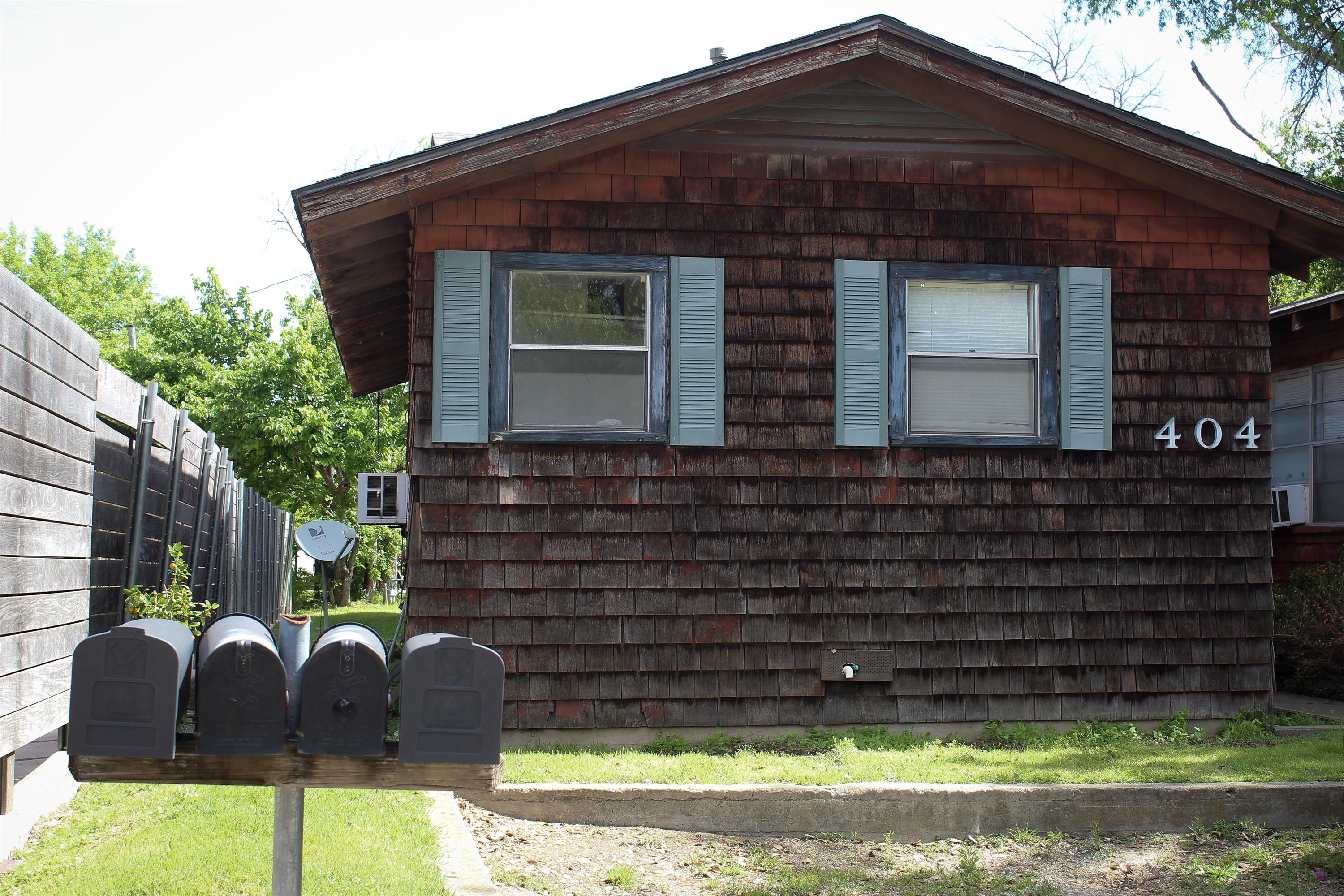 404 College Main Street